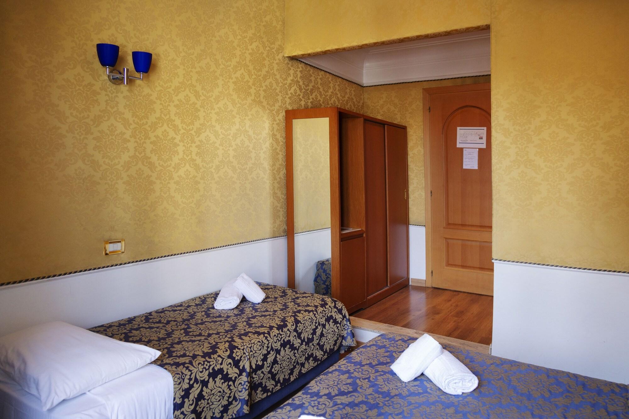 Ih Hotels Piazza Di Spagna View - Luxury Guest House Roma Exterior foto