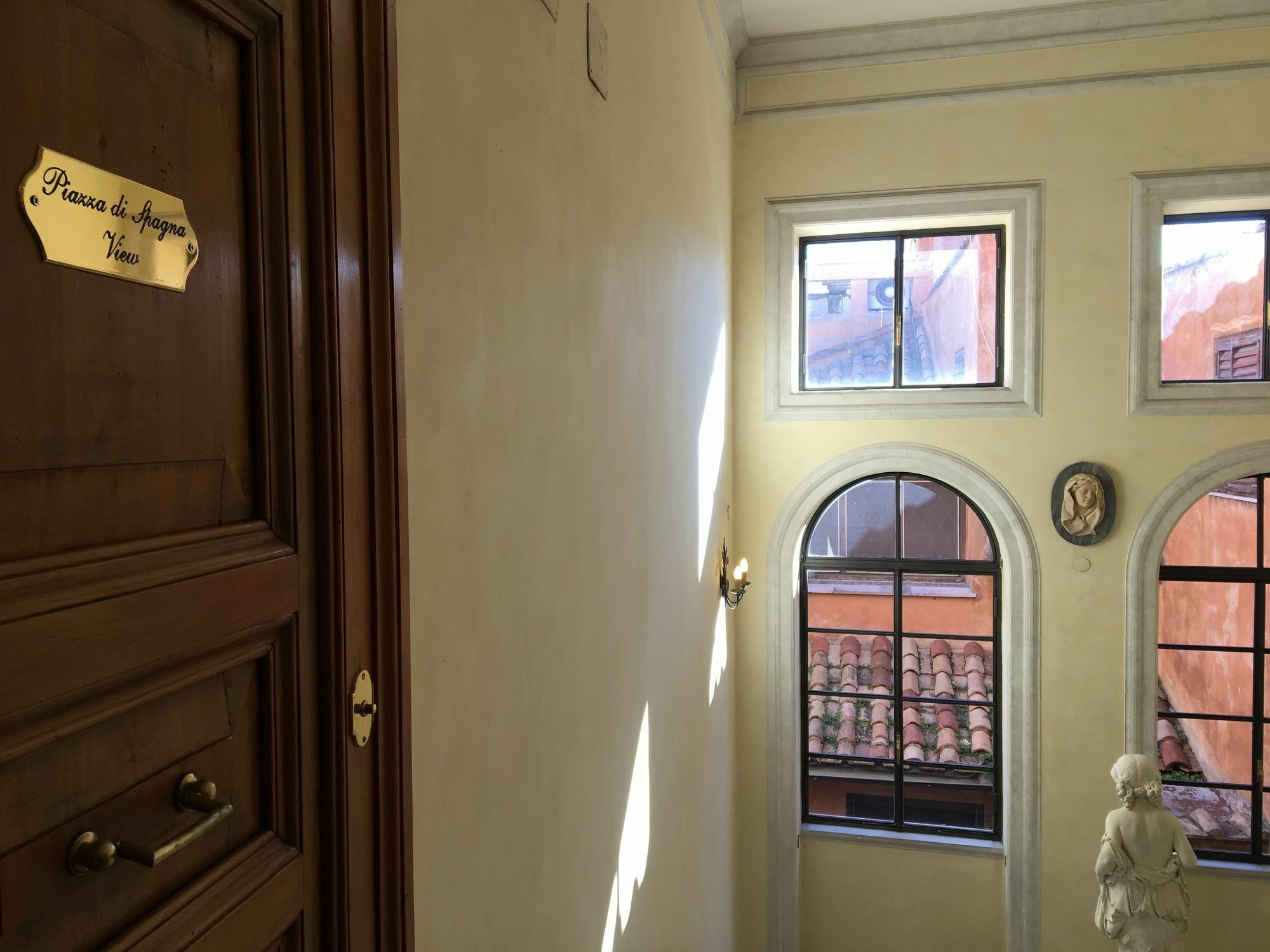 Ih Hotels Piazza Di Spagna View - Luxury Guest House Roma Exterior foto